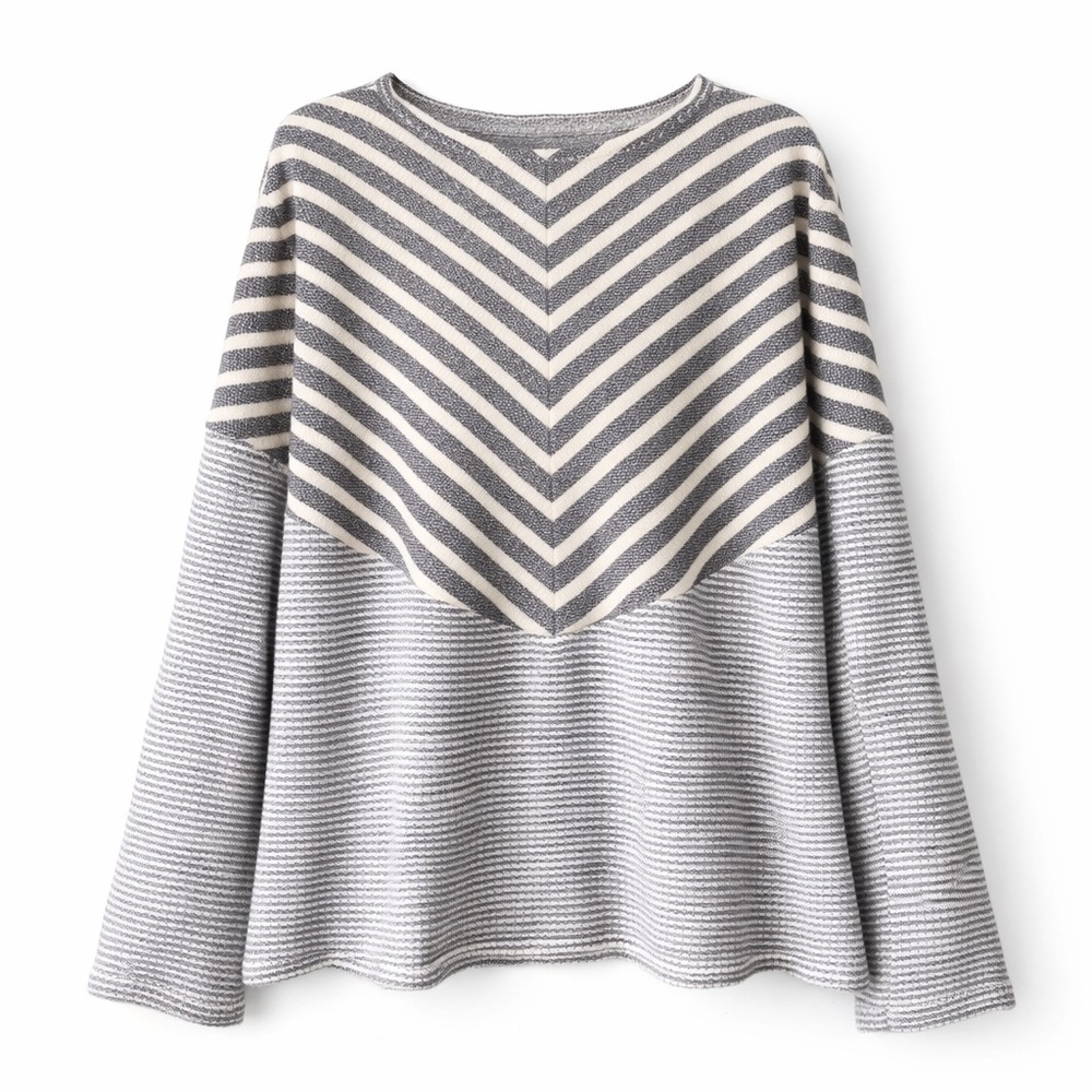 Doe & Rae White & Gray Blue Contrast Blouse – Size M
